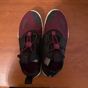 NIKE cmtr sneakers